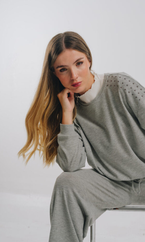 Alternative view of Buzo Lewis