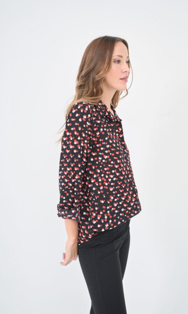 Alternative view of Camisa Lola (Promoción)