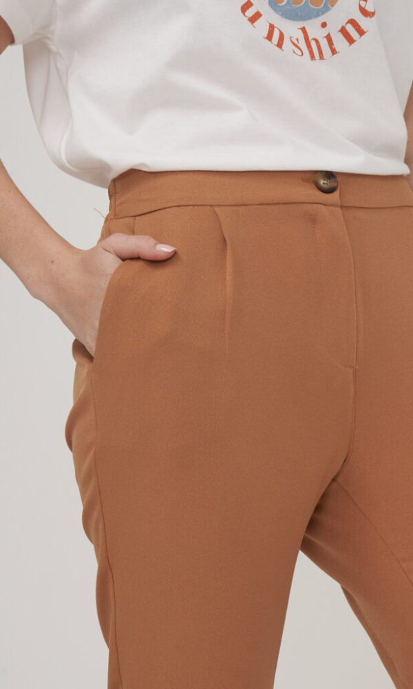 Alternative view of Pantalón (Promoción)